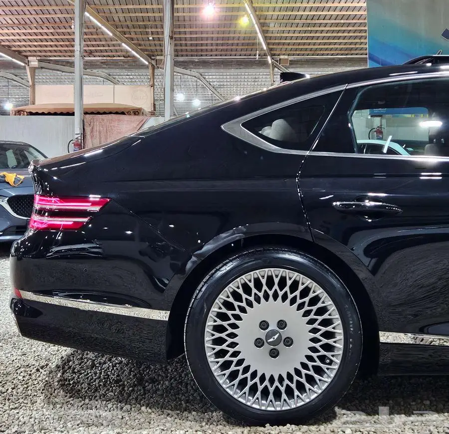 جينسيس G80..2021 رويال 23
