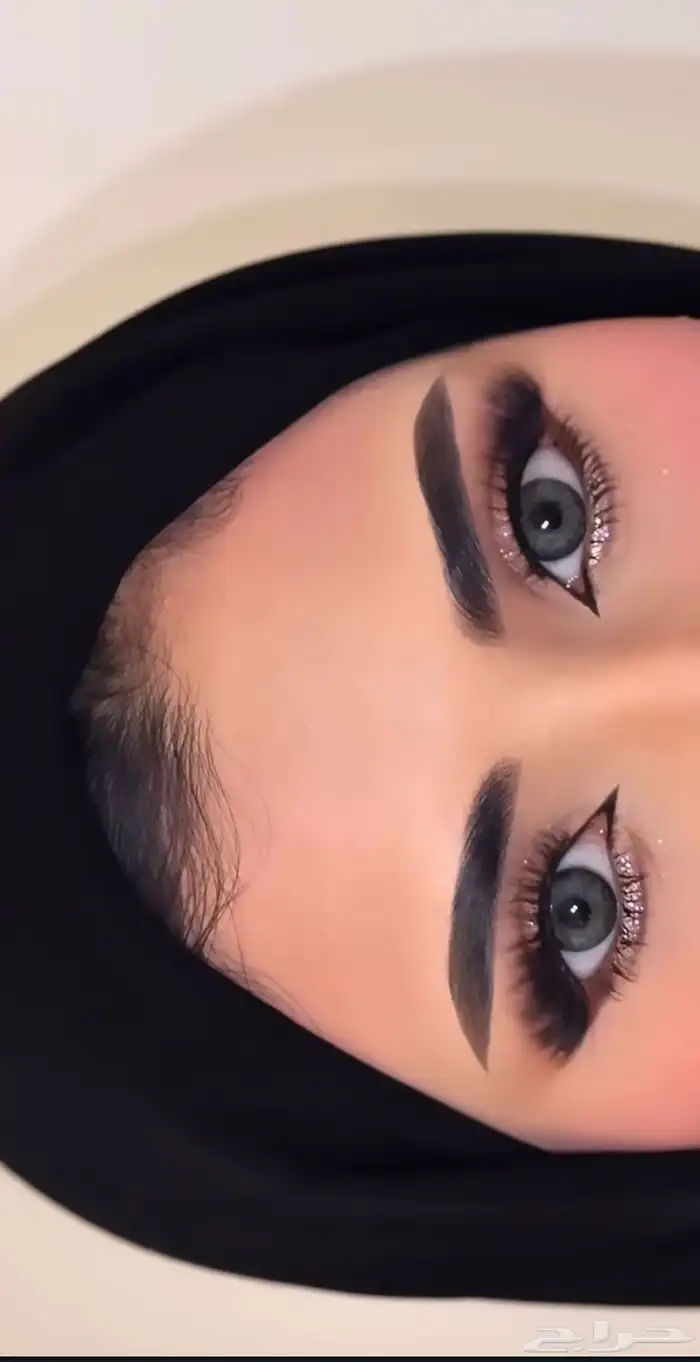 ميك اب ارتست دلال 0