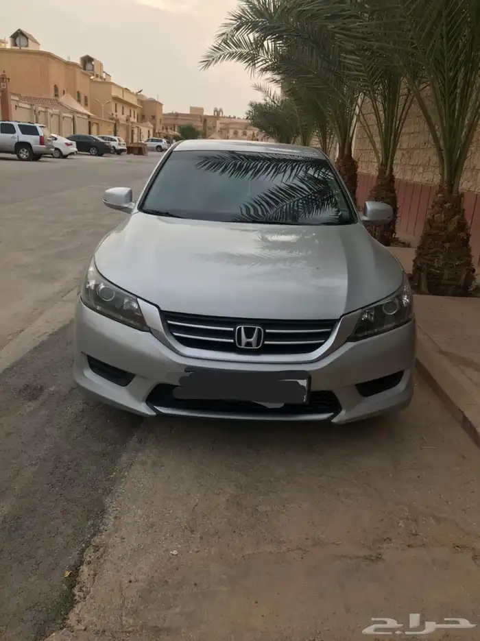 للبيع او البدل هوندا اكورد 2013 ستاندر الحد 35 الف 6