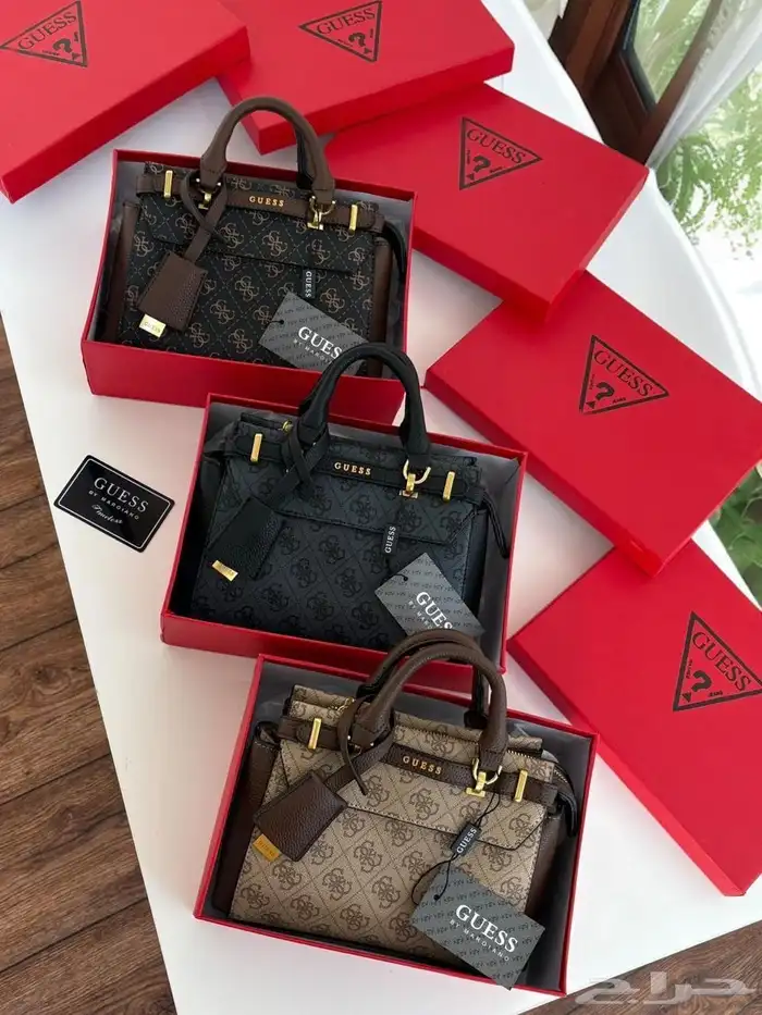 شنط نسائيه ماركات 64