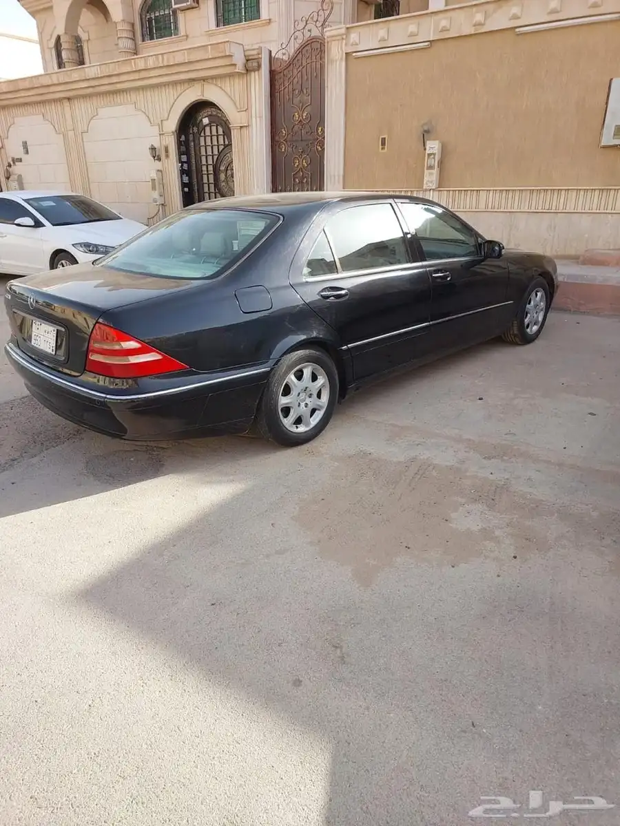 مرسيدس 99 0