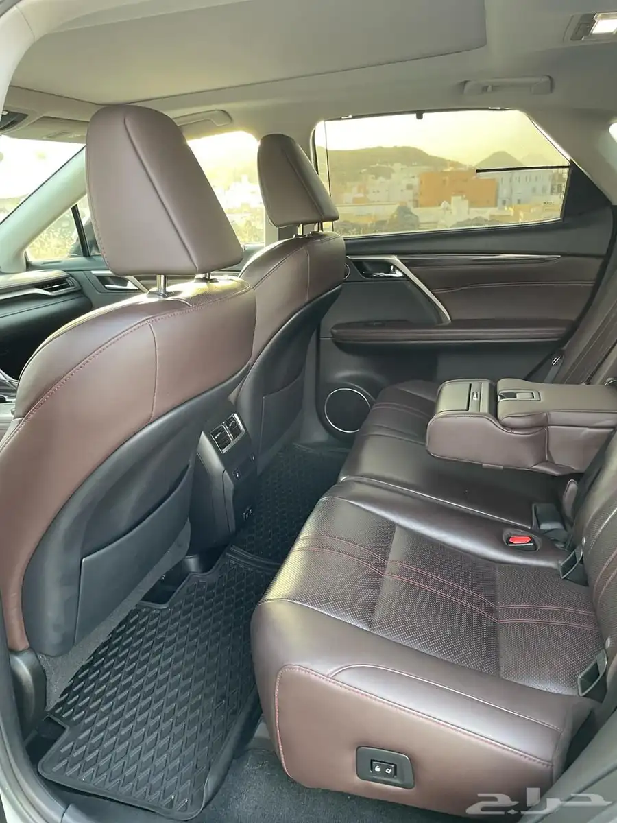 لكزس RX350 2020 كندي فل كامل 6