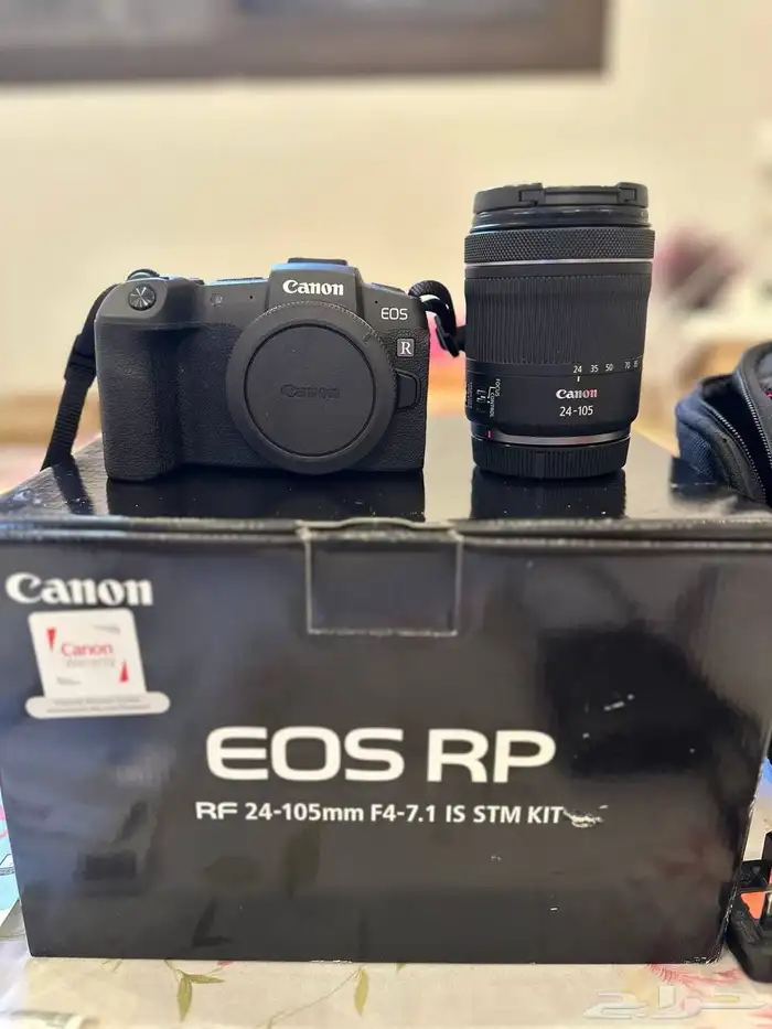 كاميرا كانون EOS RP مع عدسة RF 24-105mm F4-7.1 IS 2