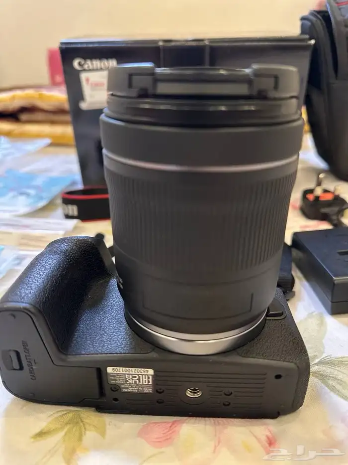 كاميرا كانون EOS RP مع عدسة RF 24-105mm F4-7.1 IS 10