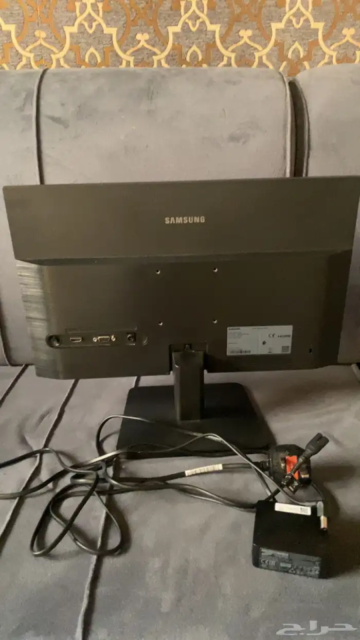 شاشة samsung 4