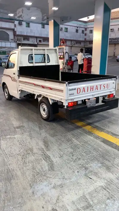 دباب ديهاتسو 6