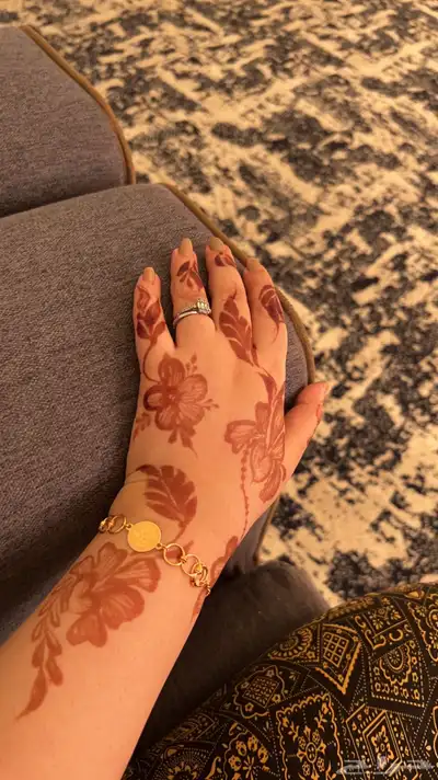 نقش حنا طبيعي وعلى الضمان 100 100 العرايس للحجز المسبق 3