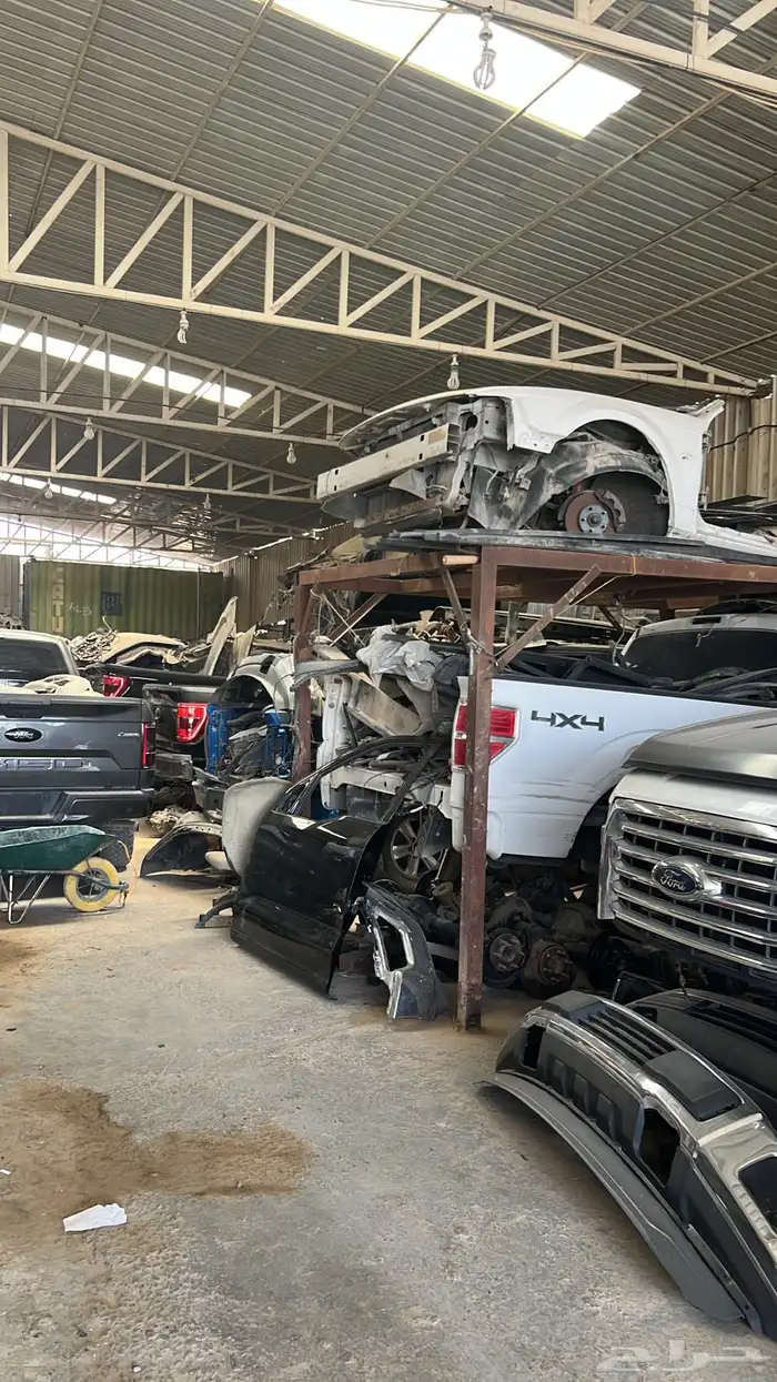 مندوب قطع غيار من الكويت 0