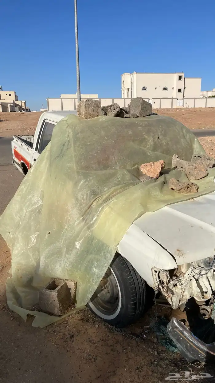 للبيع تايوتا موديل 88مصدومه من قدام ماكينه قير دفرنش سليمات 3