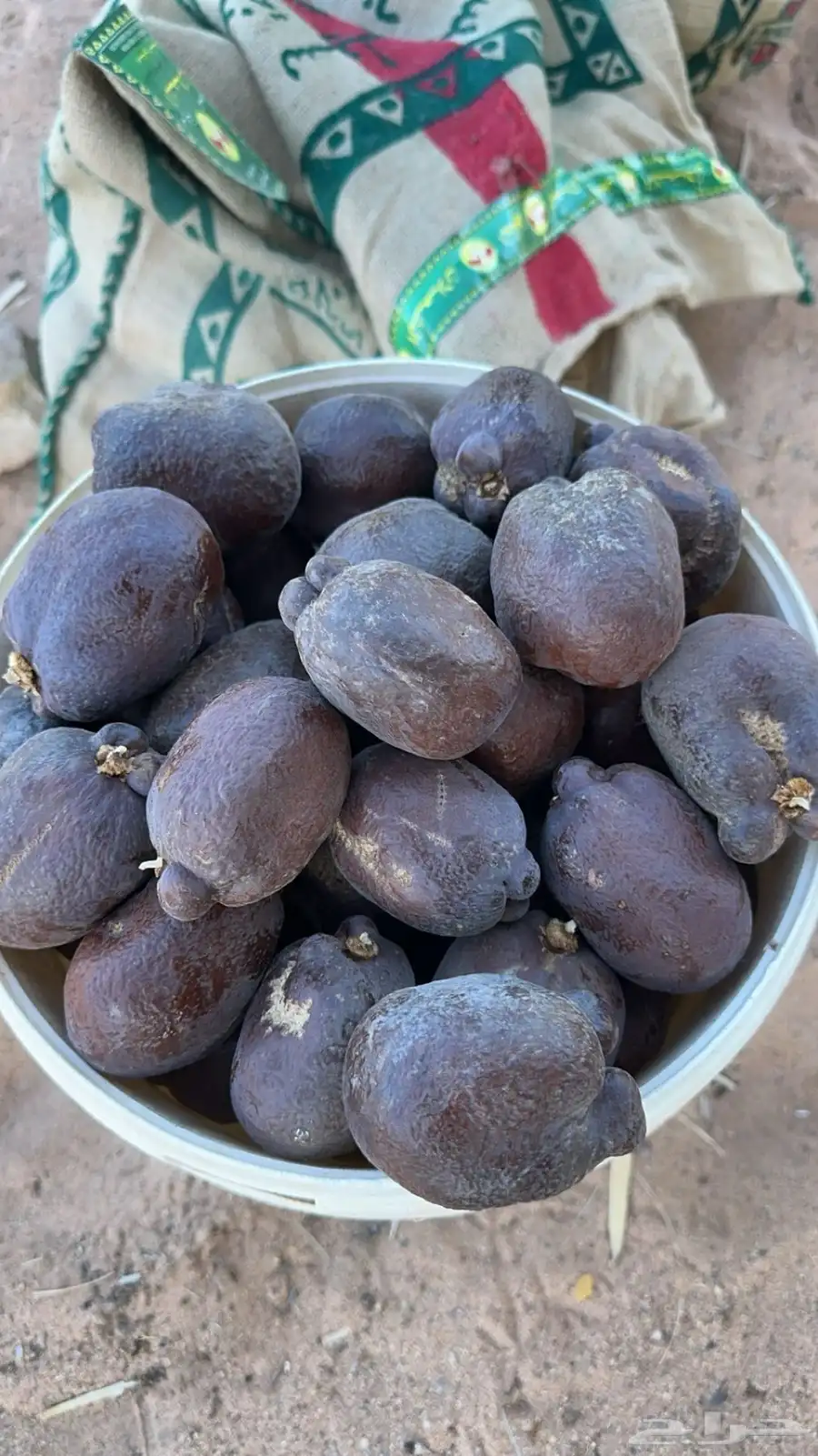 ثمار فاكهة الدوم 0