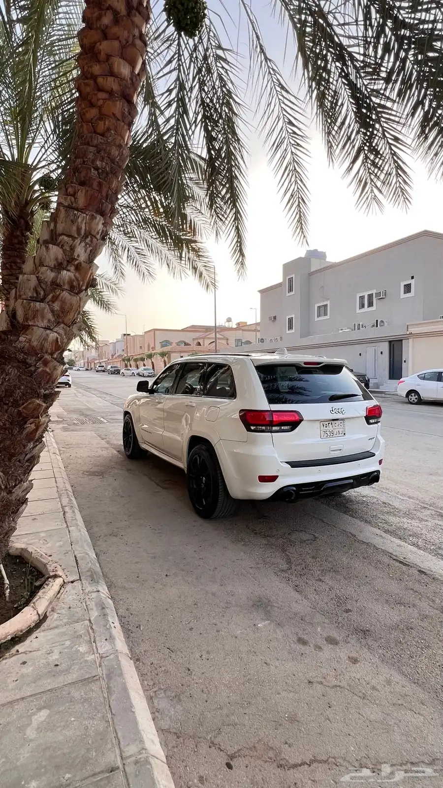 قراند شروكي SRT 6.4 2014 2