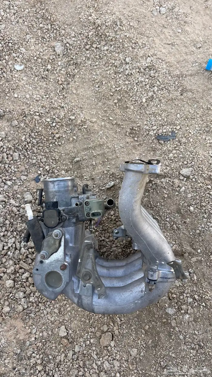 ثلاجة هايلوكس 2005 4