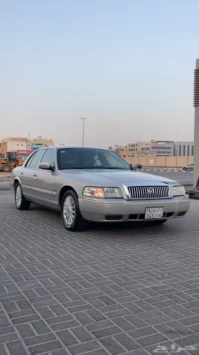 للبيع فورد ماركيز 2011 امريكي (مخزن ونادر) بقمة النظافه 4