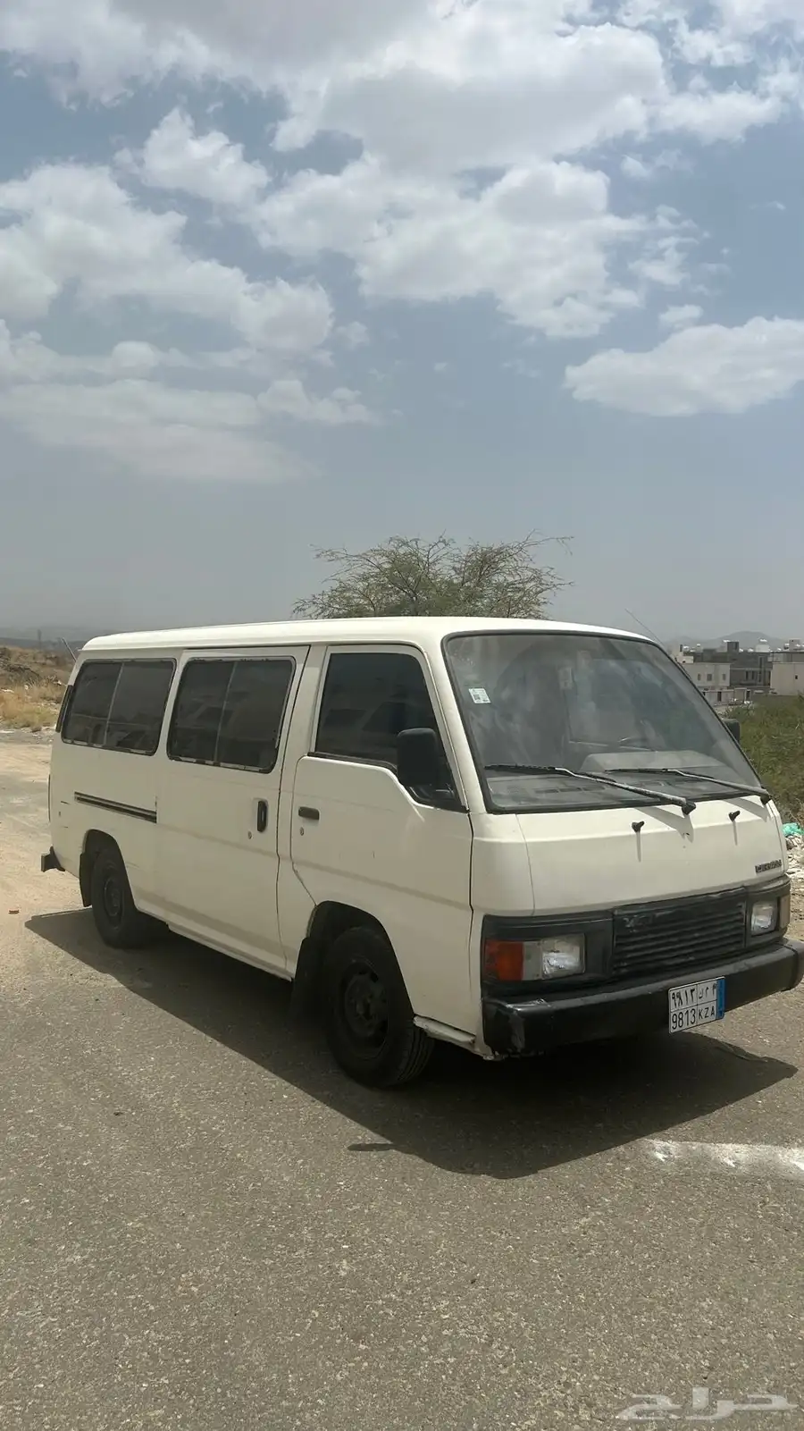 باص نيسان 1994 0