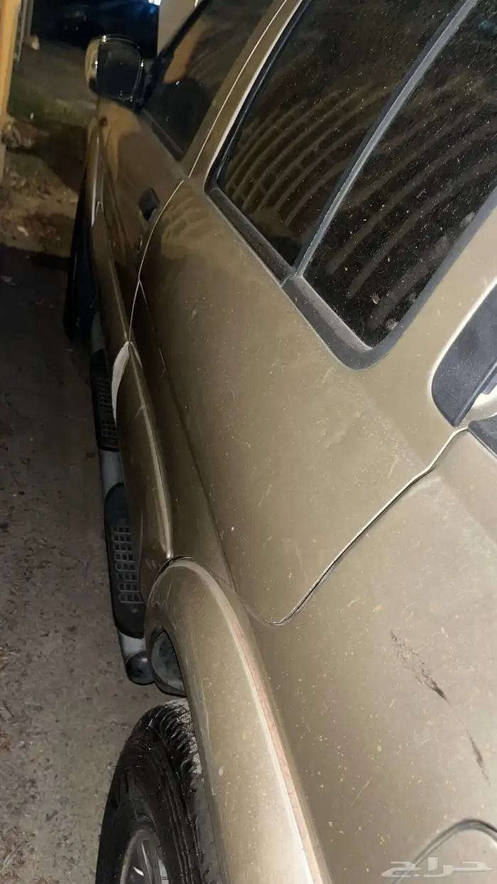 نيسان 2001 4