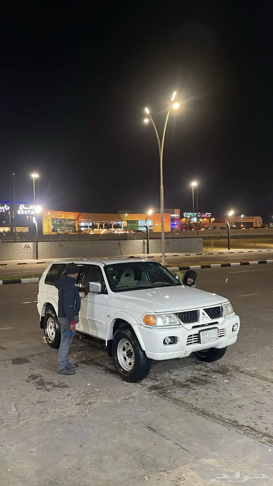 متسوبيشي ناتيفا 4