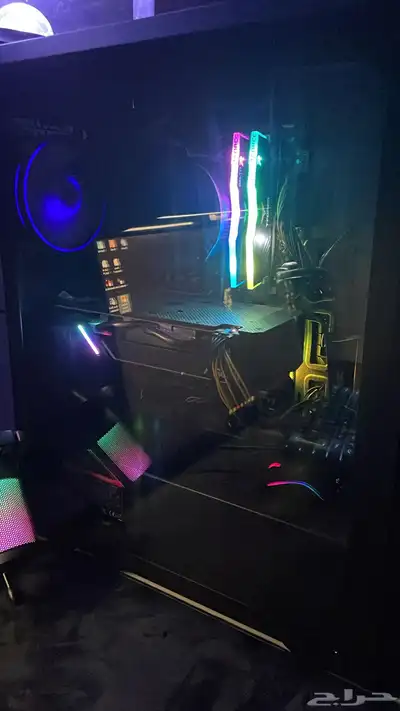 للبيع pc ب 1800 1
