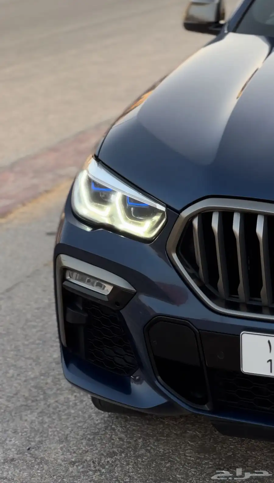BMW X6 M50i بي ام الفئة اكس فل اوبشن مالك اول نظيف 11