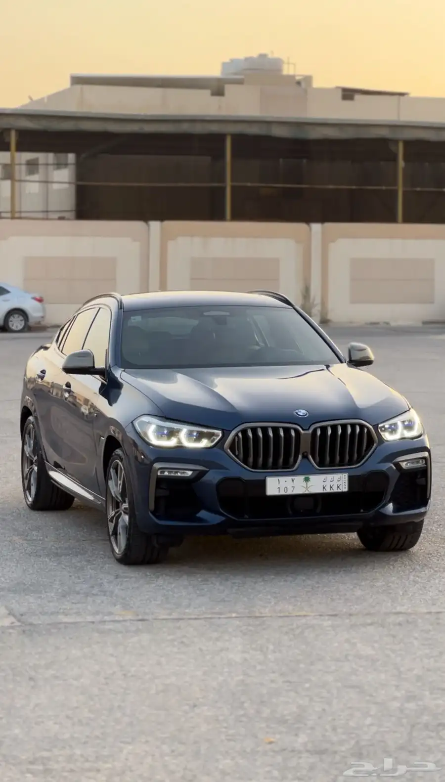BMW X6 M50i بي ام الفئة اكس فل اوبشن مالك اول نظيف 0