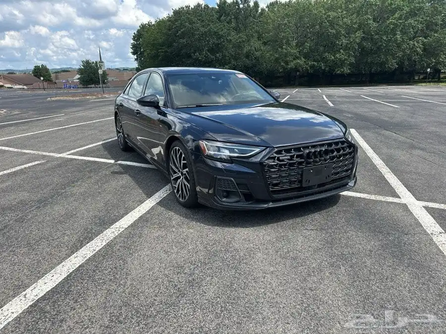 اودي 2022 Audi A8 L 3.0T quattro (يتوفر تمويل) 1
