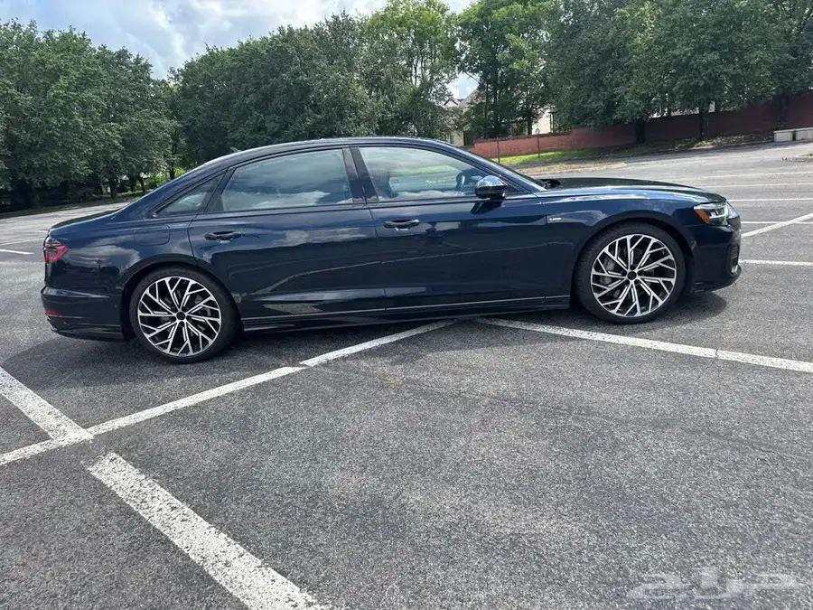 اودي 2022 Audi A8 L 3.0T quattro (يتوفر تمويل) 3