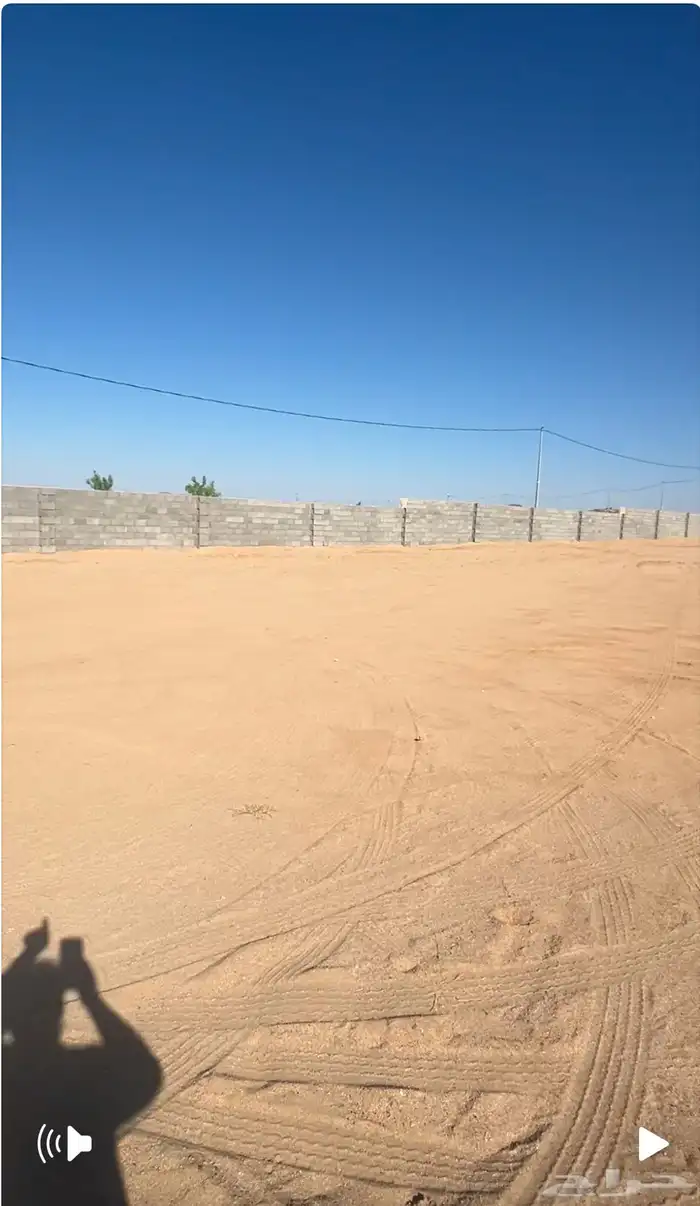 حوش فيه استراحه للإيجار ببيشة 1