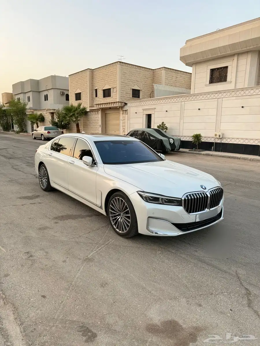 بي ام دبليو 2021 نظيفة جدا  .. 2