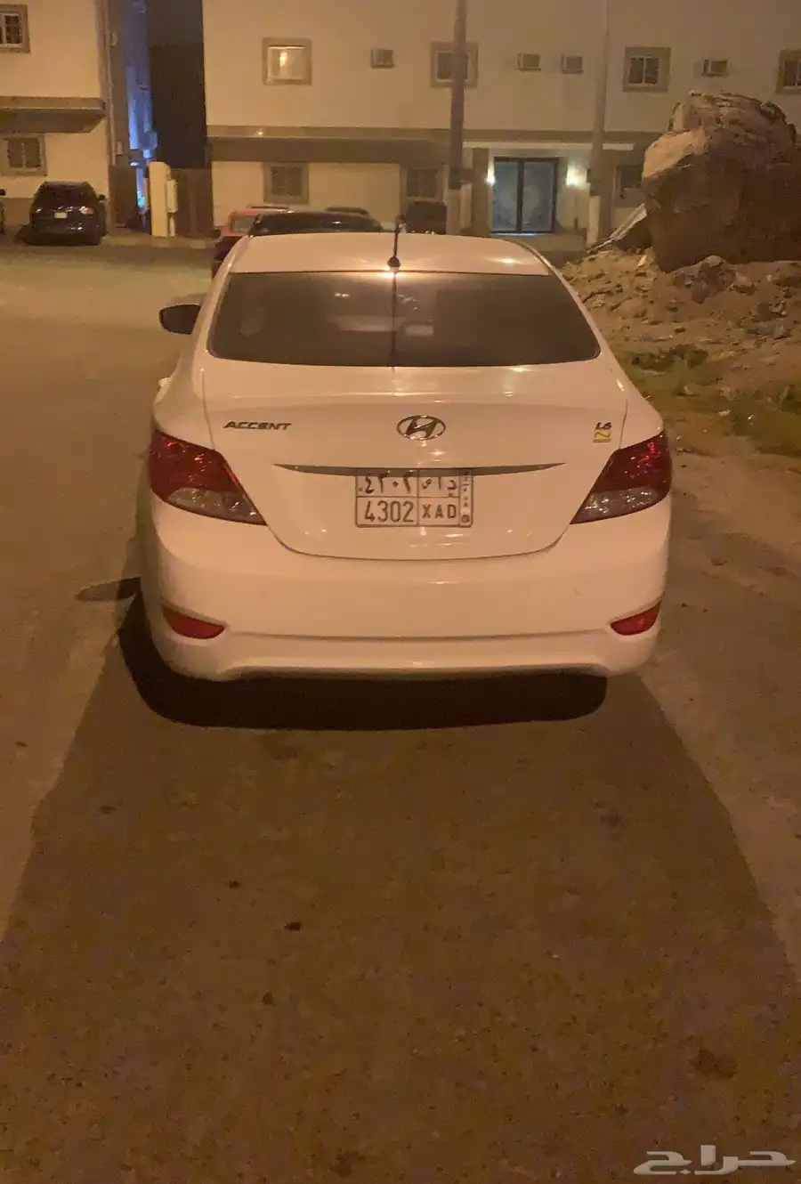 للبيع اكسنت 2017 1