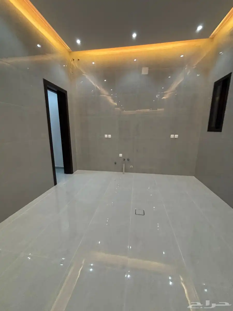 Floors for sale in Al-Areed neighborhood-ادوار للبيع العارض 14