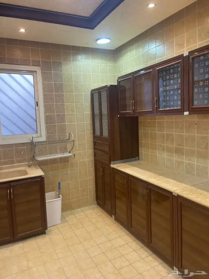 تأجرت خلاص شقة للايجار بحي حطين مطابخ مكيفات راكبه 4