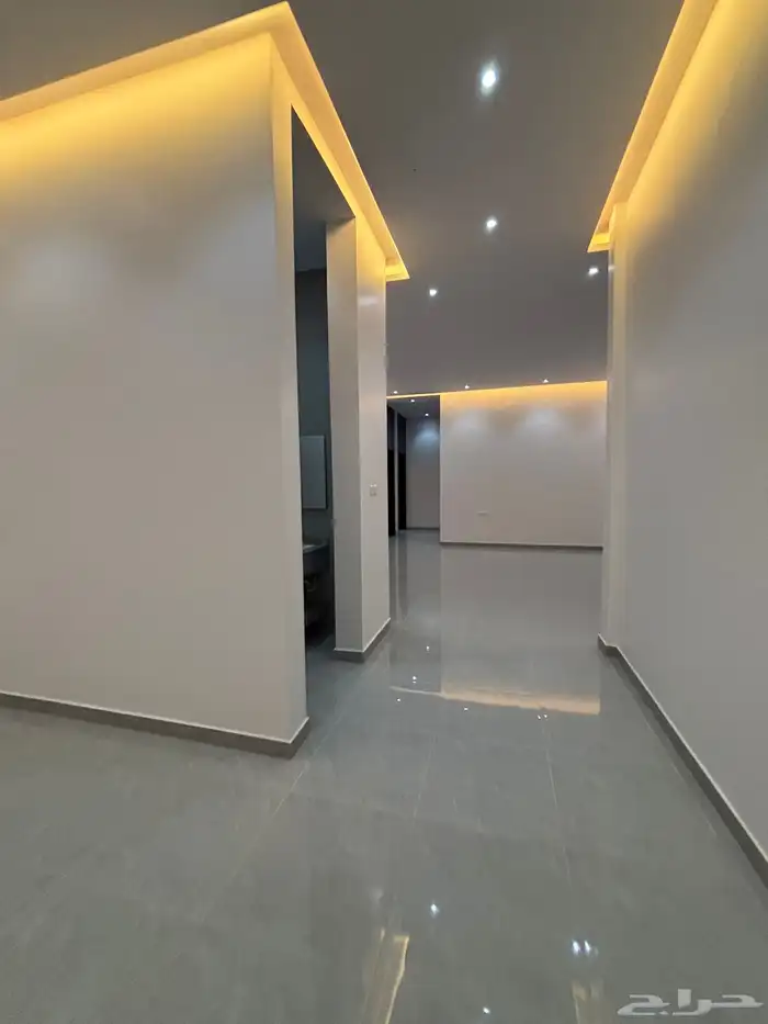 Floors for sale in Al-Areed neighborhood-ادوار للبيع العارض 17