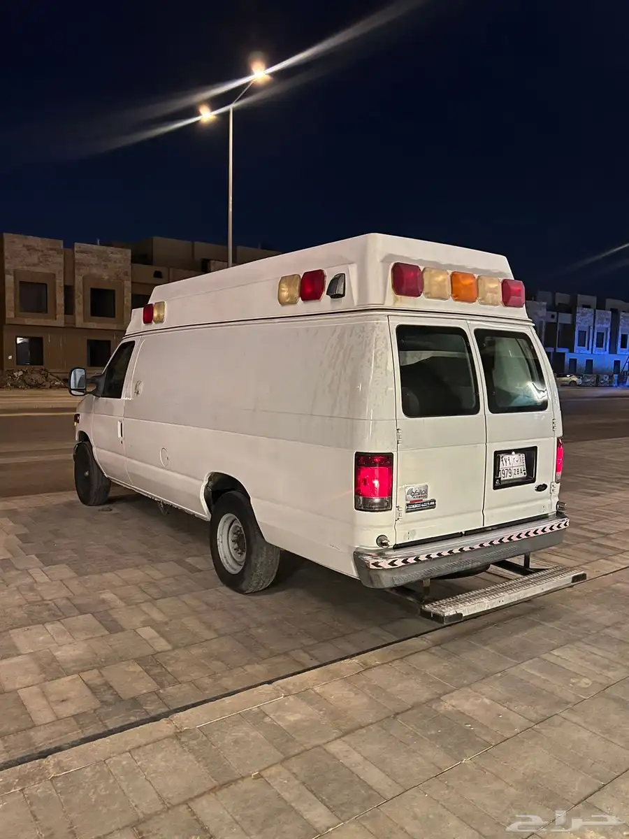 فورد اسعاف ديزل 1