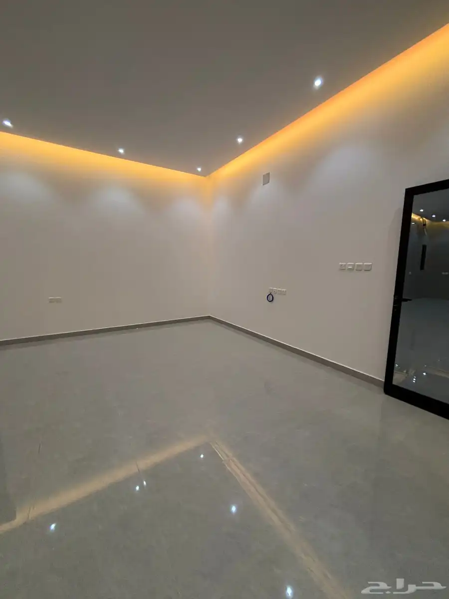 Floors for sale in Al-Areed neighborhood-ادوار للبيع العارض 13
