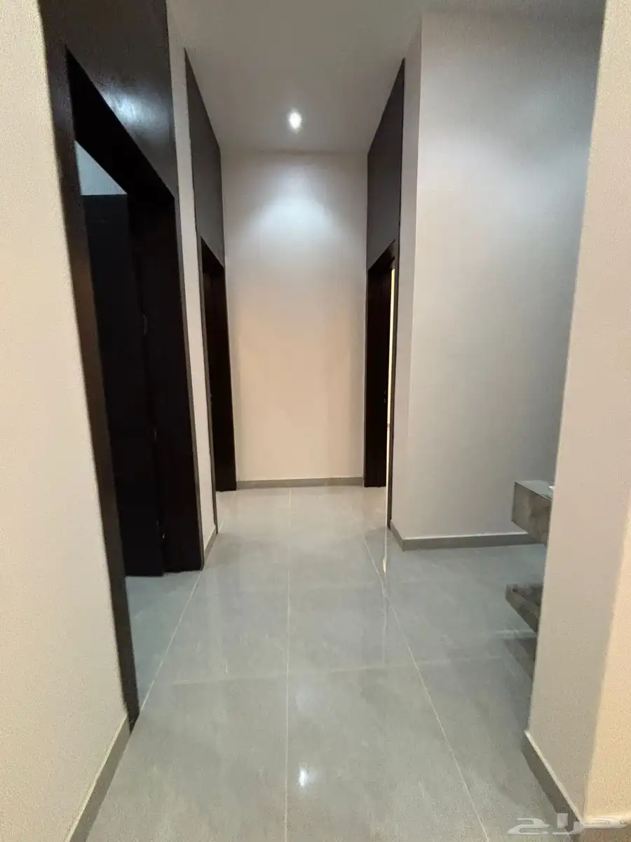 Floors for sale in Al-Areed neighborhood-ادوار للبيع العارض 10