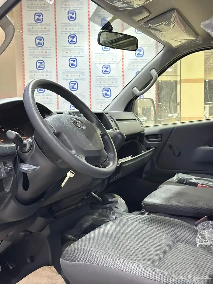 باص بضاعة بنزين سقف عالي بسعر خاص للشركات والمؤسسات 6