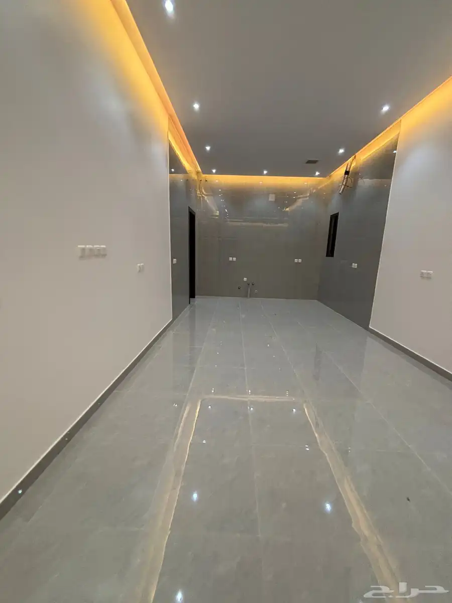 Floors for sale in Al-Areed neighborhood-ادوار للبيع العارض 15