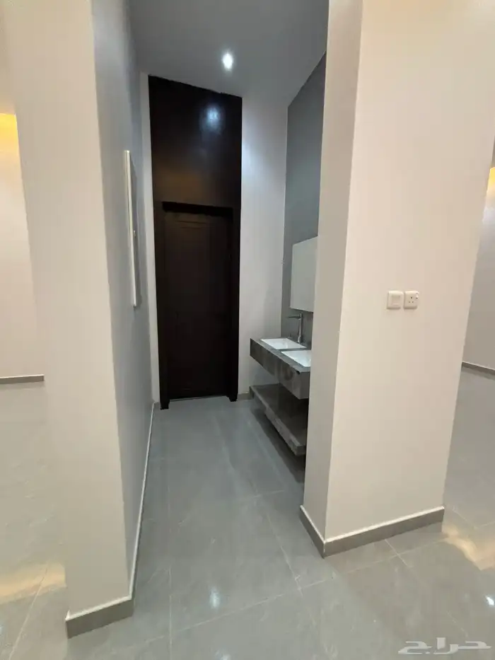 Floors for sale in Al-Areed neighborhood-ادوار للبيع العارض 16