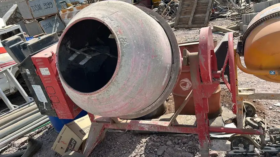 خلاطات أسمنت موديل 2023 مع مراوح هيلوكبتر 1