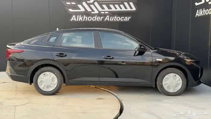 كيا k3 استاندر 2024 لدى شركة عبدالمجيد الخضر 5