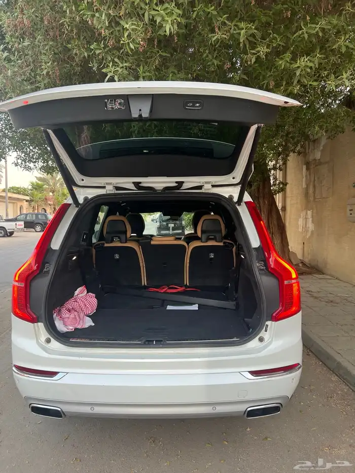 2019 VOLVO X90 12