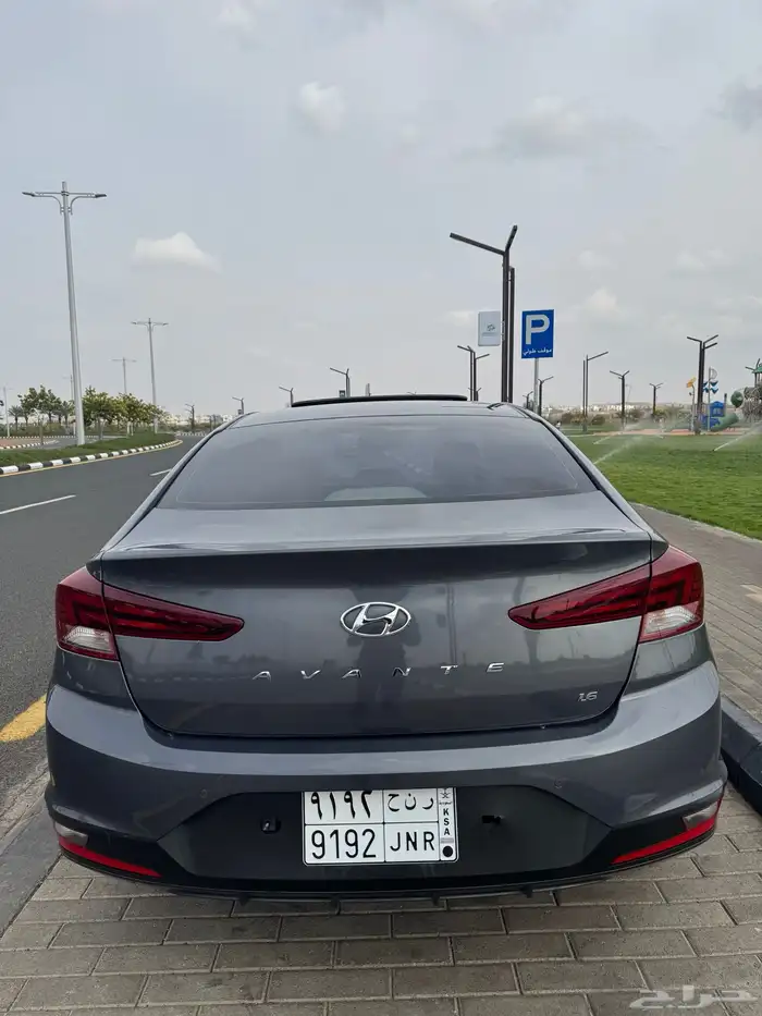 هيونداي افانتي 2020 6