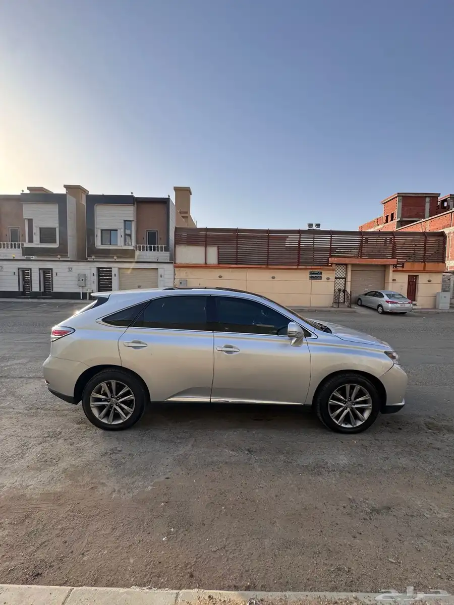 لكزس RX 350 موديل 2013 7