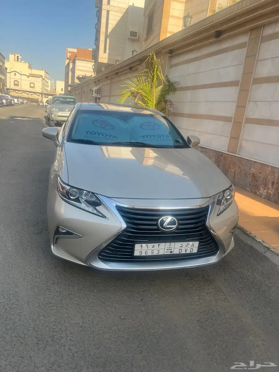 لكزس 2016 نضيفه جدا es 350 وكاله 0