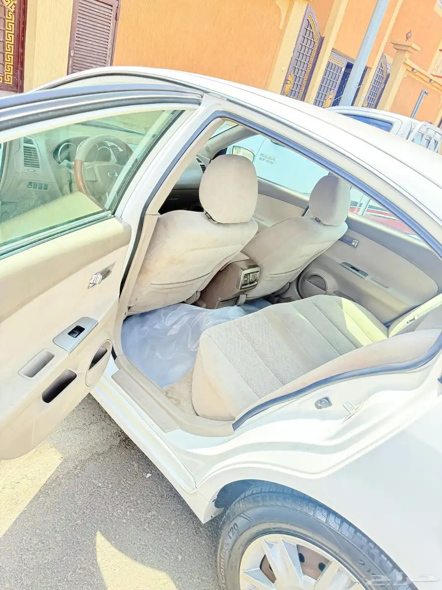 Nissan Altima 7