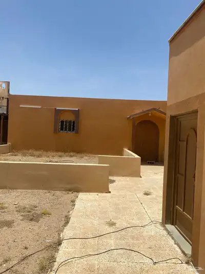 للبيع عمارة دور واحد بالفوارة بمنطقة القصيم 2