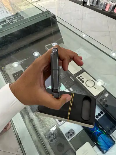 قوقل بكسل 9pro XL 512 Black 3