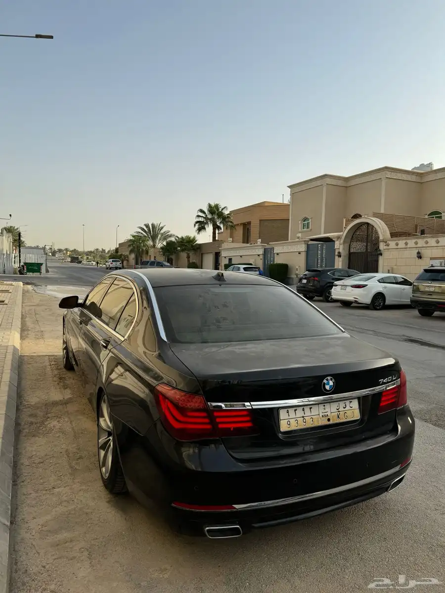 بس ام دبليو 730li موديل 2015 للبيع 7