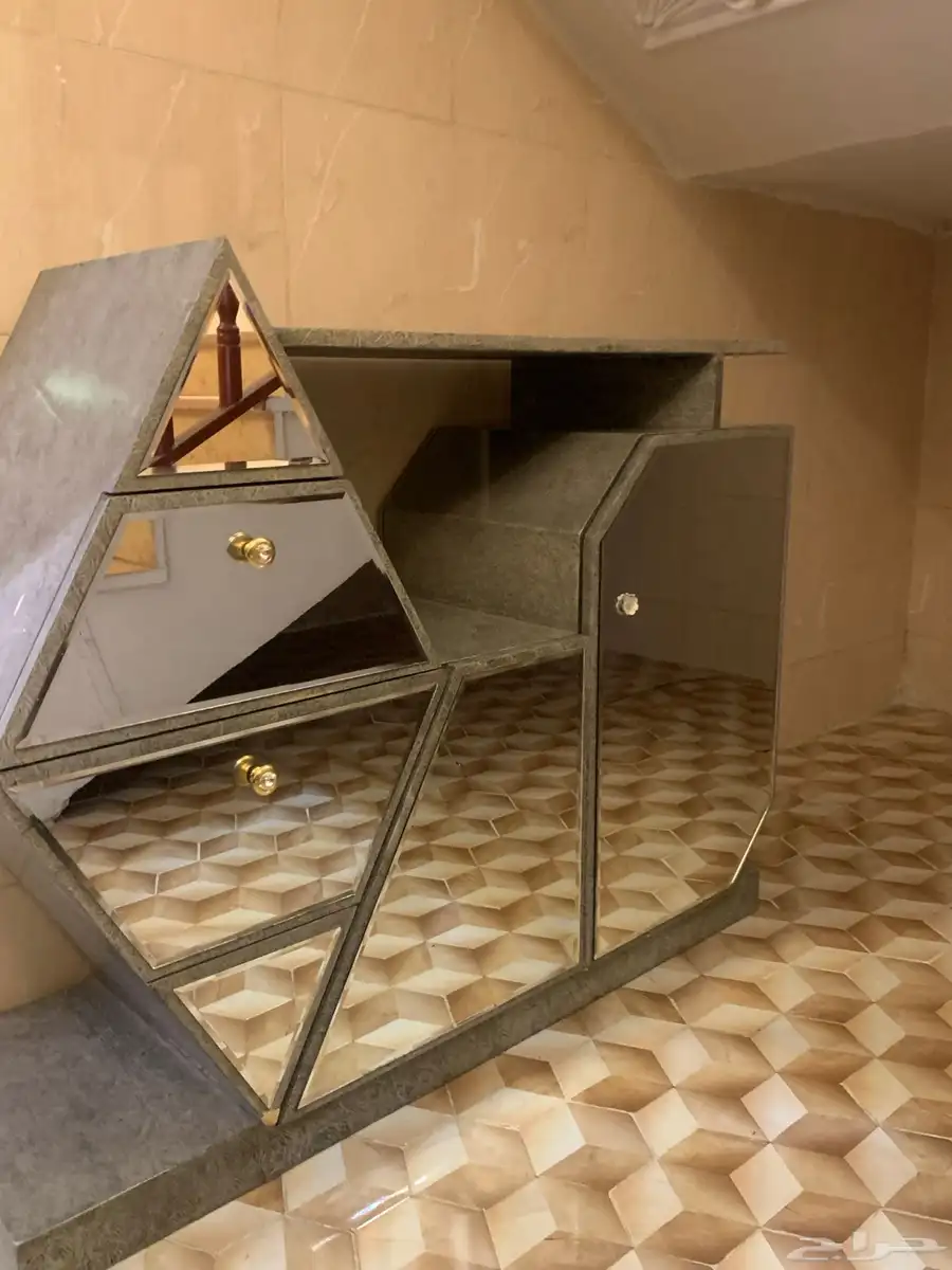 أثاث 0