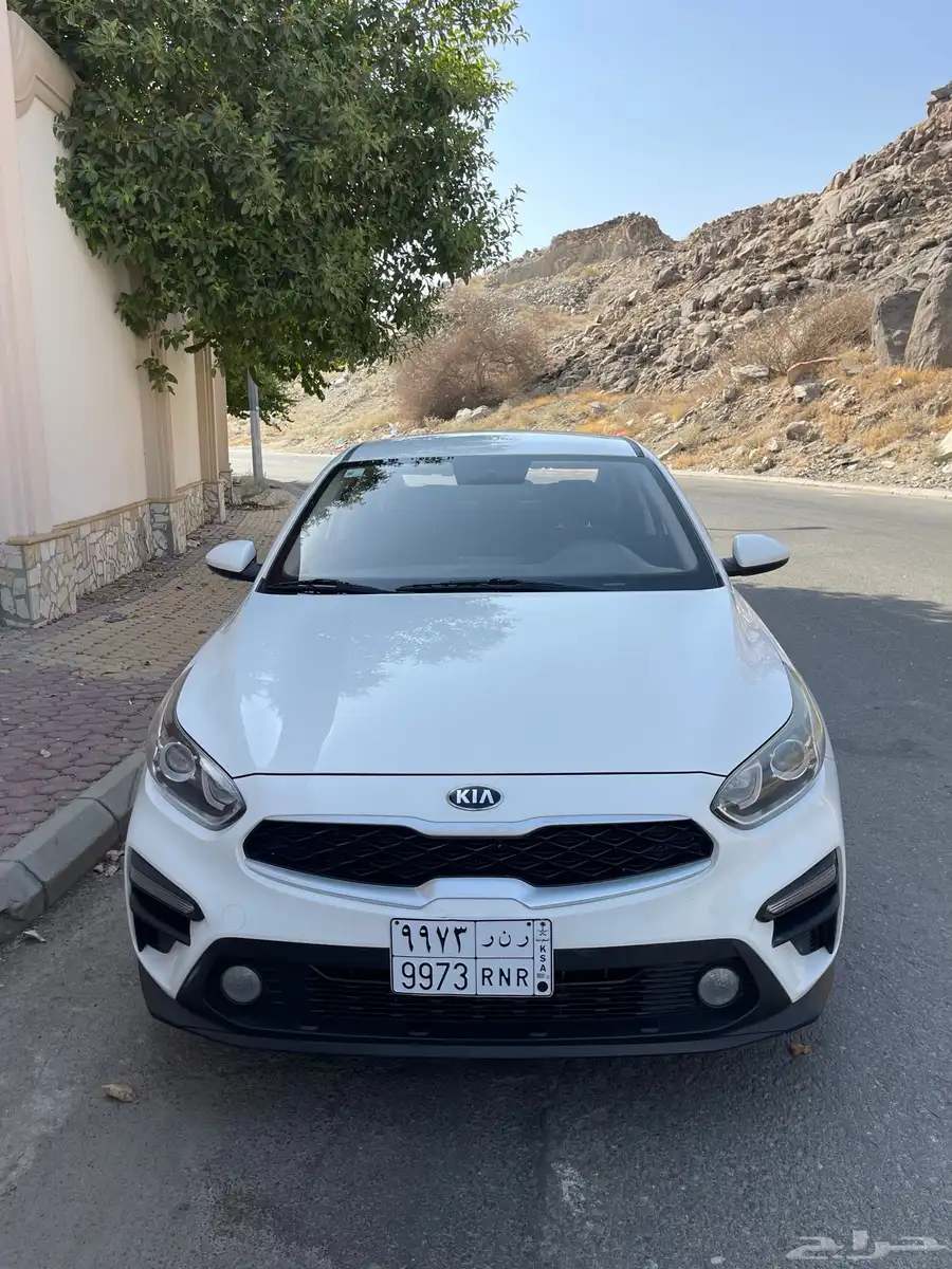 سيراتو 2019 شبه الجديده 1