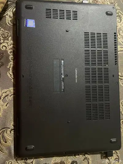 لاب توب DELL جديد استعمال خفيف جدا والله لا يشتكي من أي عيب 3